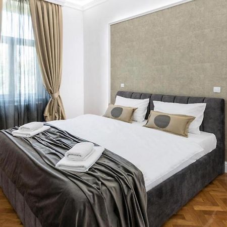 Lux Nice City Center With Private Parking Zagreb Bagian luar foto