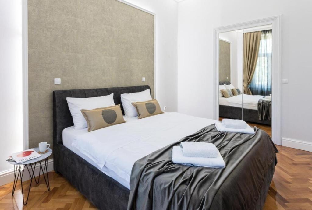 Lux Nice City Center With Private Parking Zagreb Bagian luar foto