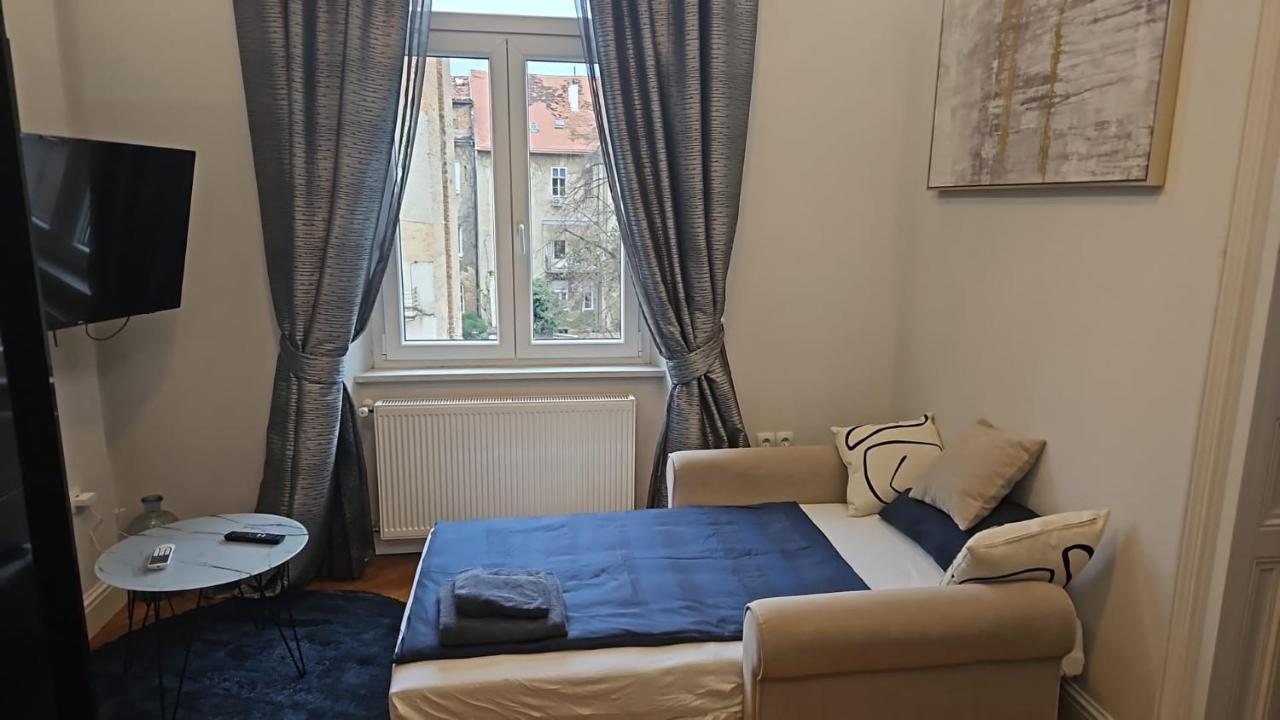 Lux Nice City Center With Private Parking Zagreb Bagian luar foto