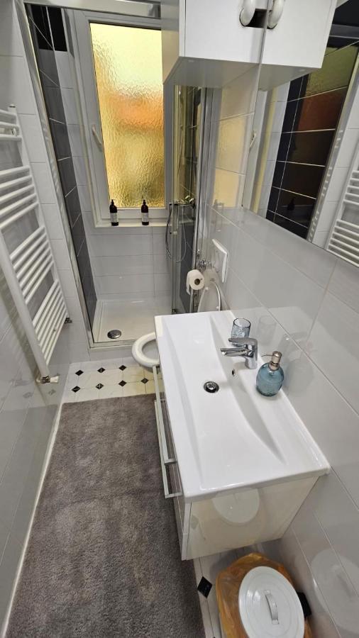Lux Nice City Center With Private Parking Zagreb Bagian luar foto